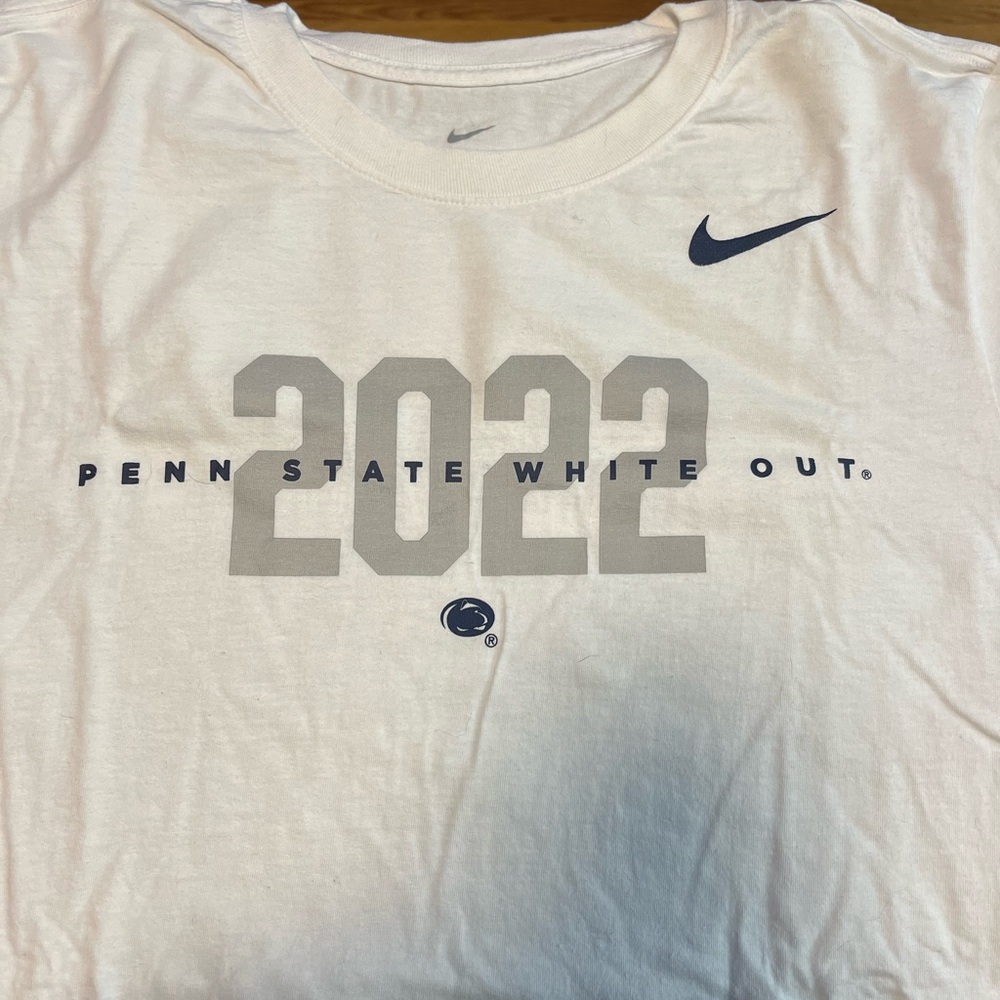 Nike Cream Tee
